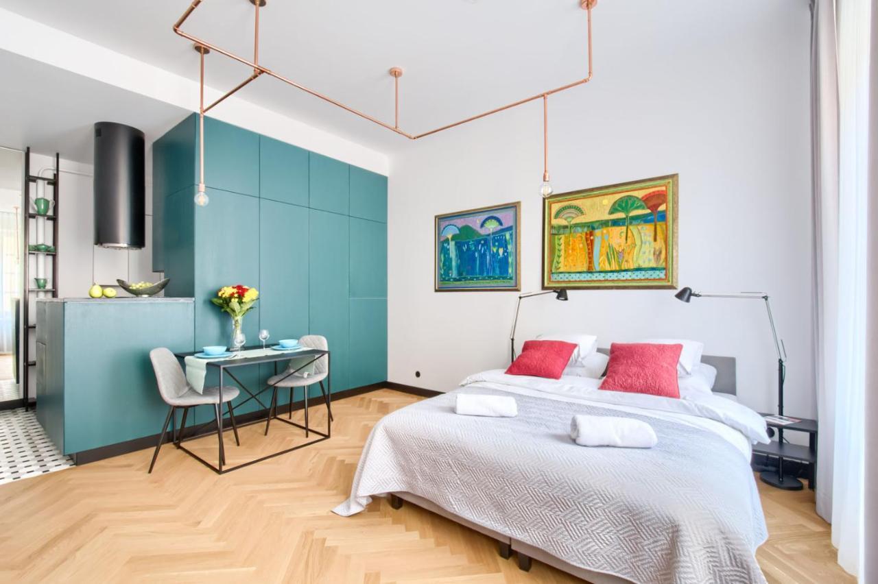 P&O Serviced Apartments Old Town Square Studio Varsovie Extérieur photo