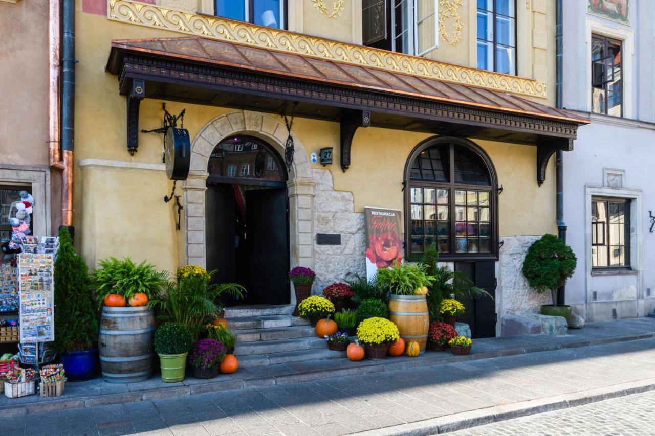 P&O Serviced Apartments Old Town Square Studio Varsovie Extérieur photo